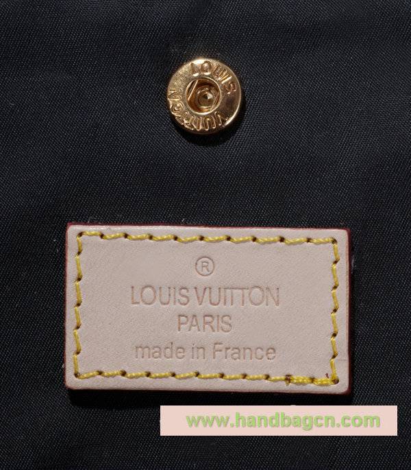 Louis Vuitton m42027 Monogram Canvas Sac Baxter PM