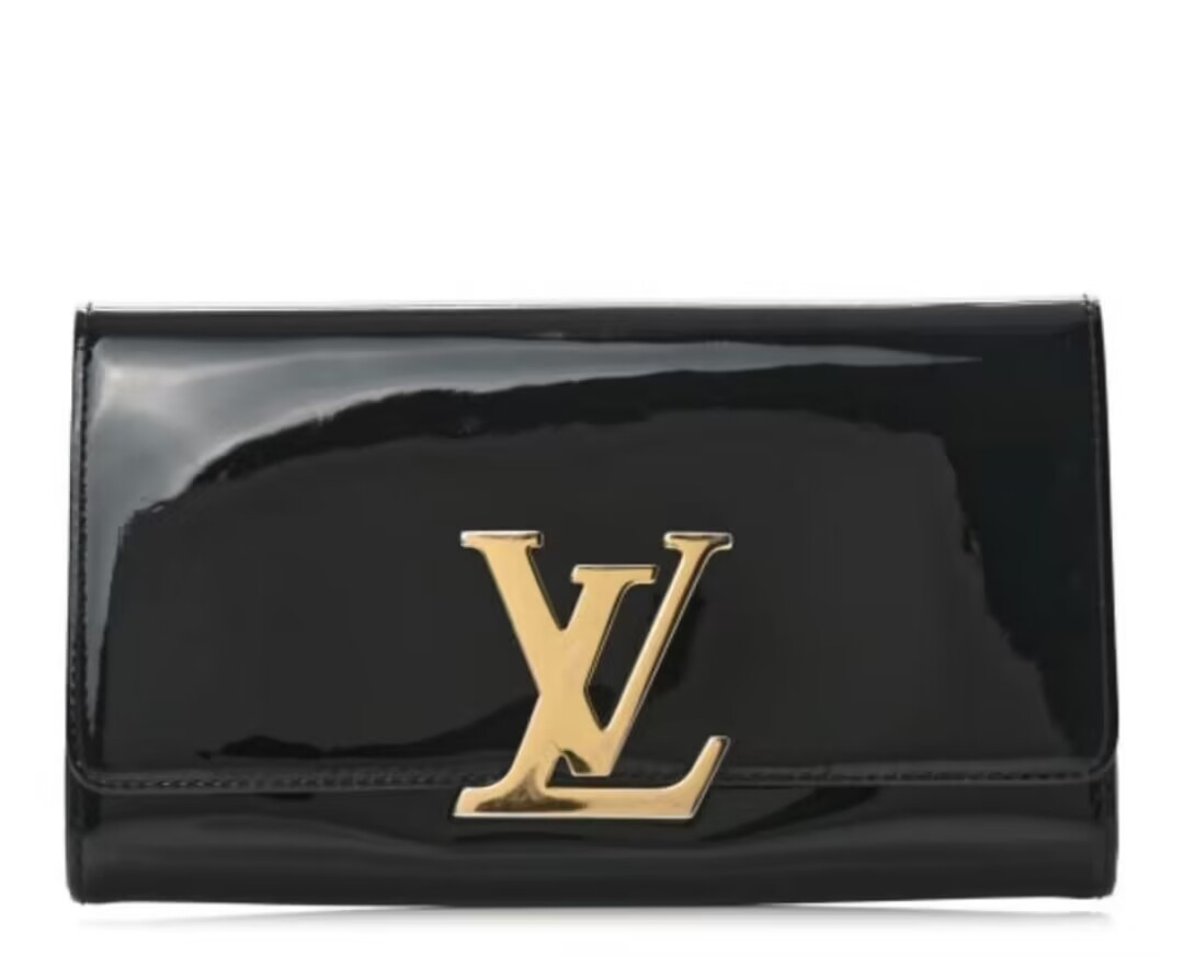 Louis Vuitton black patent chain bag - Click Image to Close