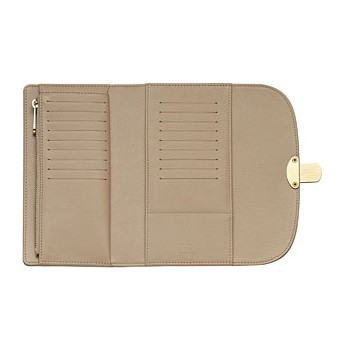 Louis Vuitton M58131 Amelia Wallet Bag
