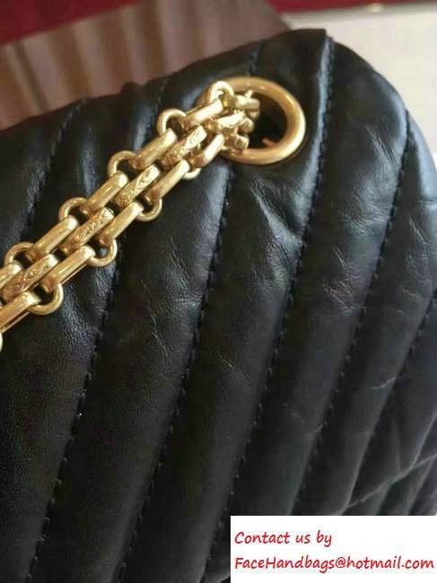 Chanel Chevron 2.55 Reissue Size 224 Classic Flap Bag Black/Gold 2016 - Click Image to Close