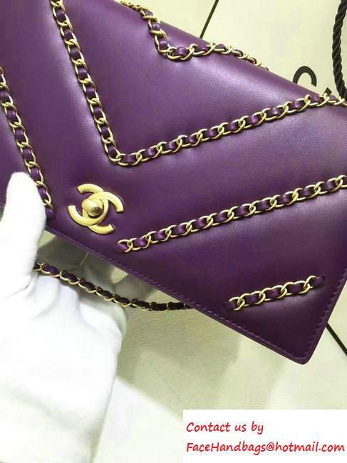 Chanel lambskin chain clutch A94466 dark purple