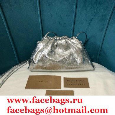 Bottega Veneta Frame Pouch Clutch Small Bag with Strap In Nappa leather metallic silver 2020 - Click Image to Close