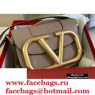 Valentino Supervee Calfskin Crossbody Small Bag Camel/Gold 2020 - Click Image to Close