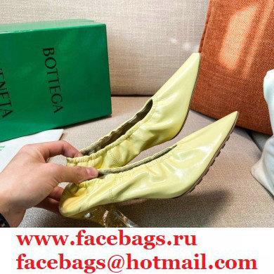 Bottega Veneta Almond Toe Pumps in Crush Nappa Yellow with Plexiglass Heel 7.5cm 2021 - Click Image to Close