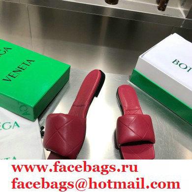 Bottega Veneta Square Sole Quilted The Rubber Lido Flat Slides Sandals Dark Red 2021 - Click Image to Close