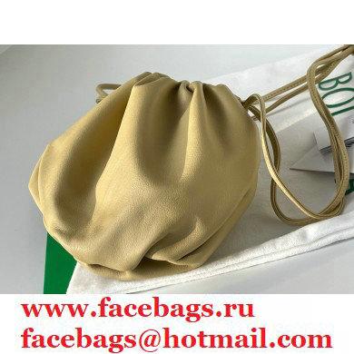 Bottega Veneta THE MINI BULB Shoulder Bag in Nappa Tapioca 2021