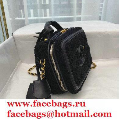 Chanel CC Filigree Small Vanity Case Bag Shearling Sheepskin Black 2021