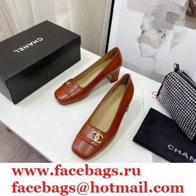 Chanel Heel 5cm CC Logo Pumps Brick Red Runway 2021