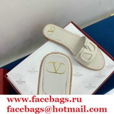 Valentino VLogo Signature Slide Sandals Creamy 2021