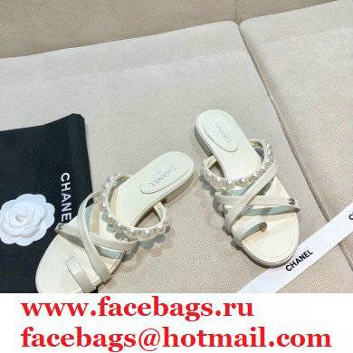 Chanel Pearls Mules G37274 White 2021 - Click Image to Close