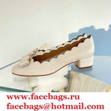 Ferragamo Heel 3cm Vara Bow Court Shoe Scalloped White