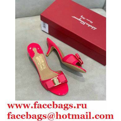 Ferragamo Heel 6cm Vara Bow Mules Patent Leather Fuchsia
