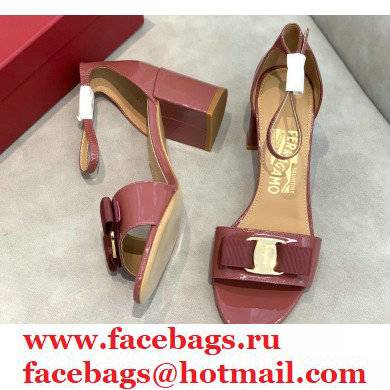 Ferragamo Heel 6cm Vara Bow Sandals with Strap Patent Leather Dusty Pink