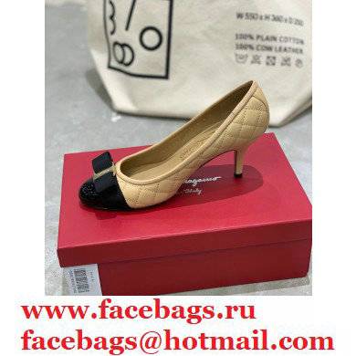 Ferragamo Heel 7cm Vara Bow Pumps Quilted Leather Beige/Black - Click Image to Close