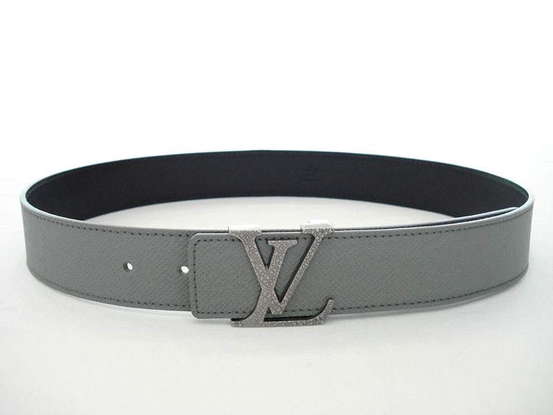 Louis Vuitton LV Initiales Taiga Leather M6897 Gray - Click Image to Close