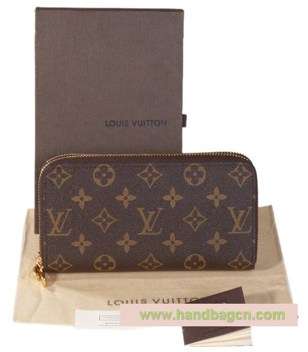 Louis Vuitton Monogram Canvas Zippy Wallet m61723