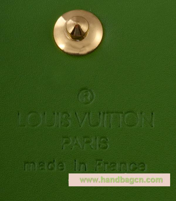 Louis Vuitton m61725 Monogram Vernis Sarah Wallet