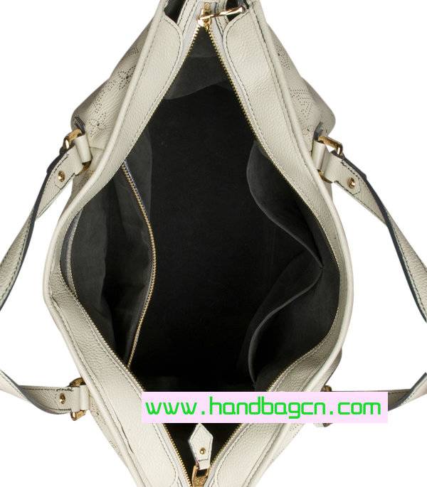 Louis Vuitton Mahina Leather Stellar MM M93178 Cream Calfskin With Gold Hardware - Click Image to Close