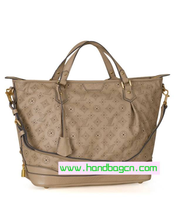 Louis Vuitton Mahina Leather Stellar MM M93178 Apricot Calfskin With Gold Hardware