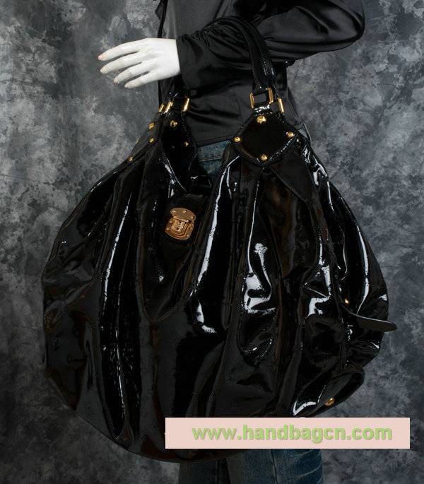 Louis Vuitton m95796 black Surya XL - Click Image to Close