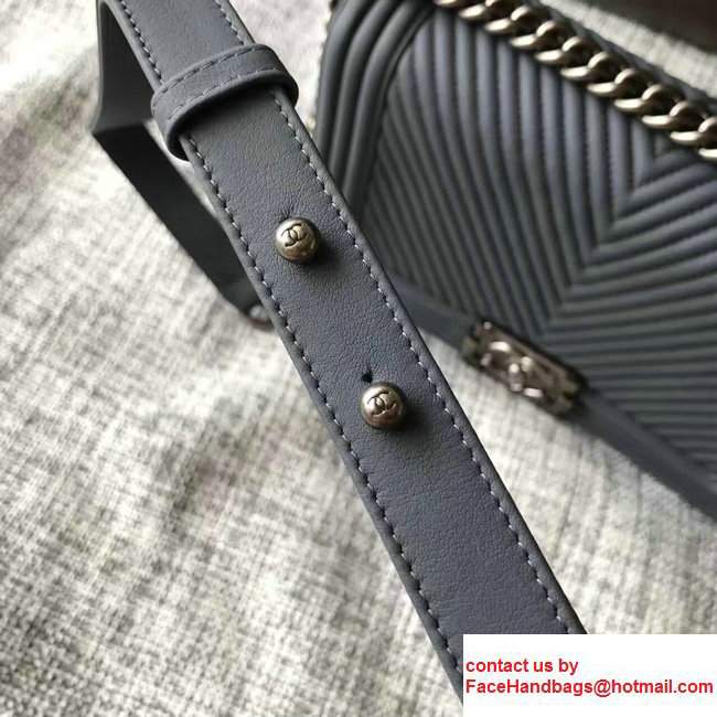 Chanel Interlaced Chain Chevron Boy Flap Shoulder Medium Bag Gary 2017 - Click Image to Close