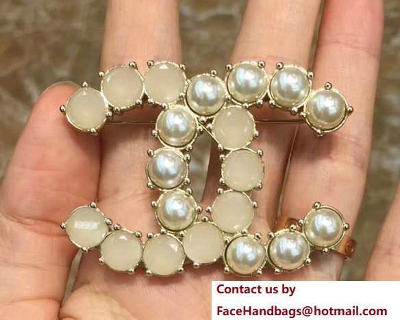 Chanel Brooch 12 2017 - Click Image to Close