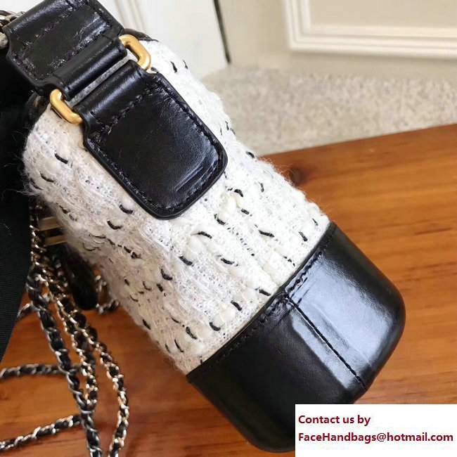 Chanel Tweed/Calfskin Gabrielle Small Hobo Bag A91810 White/Black 2017 - Click Image to Close