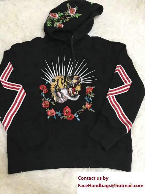 Gucci Tiger and Flower Black Sweatshirt 2017