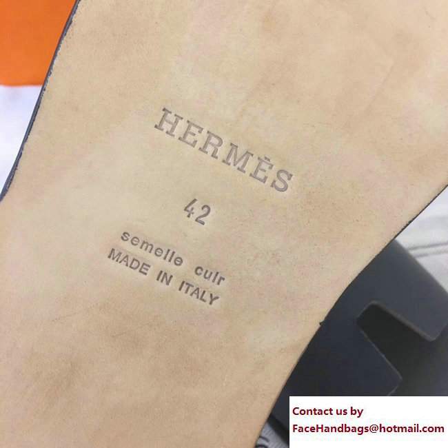 Hermes Izmir Men's Slipper Sandals in Box Calfskin Gray
