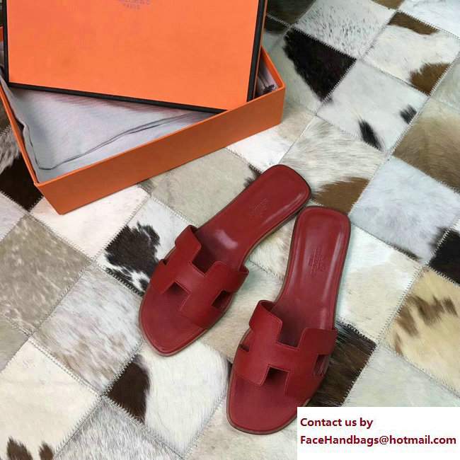 Hermes Oran Slipper Sandals in Epsom Calfskin Dark Red