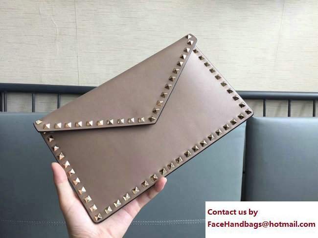 Valentino Rockstud Large Flat Pouch Clutch Bag Caramel 2017 - Click Image to Close