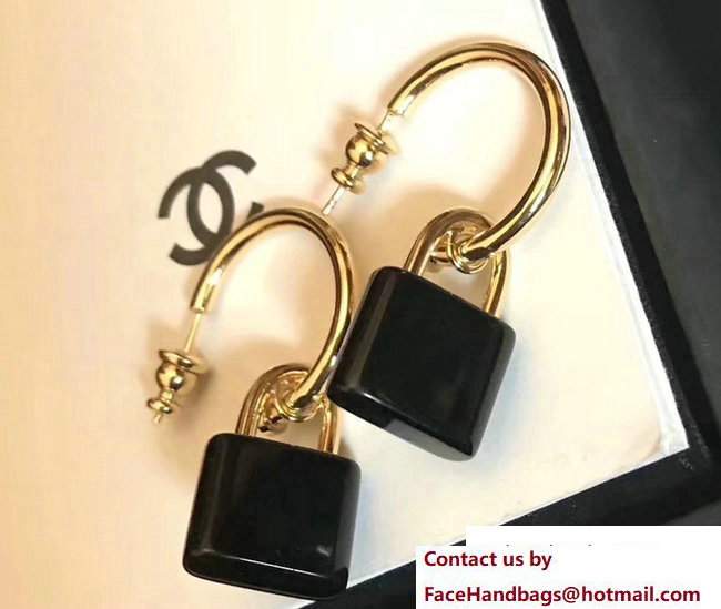 Chanel Earrings 03 2018 - Click Image to Close