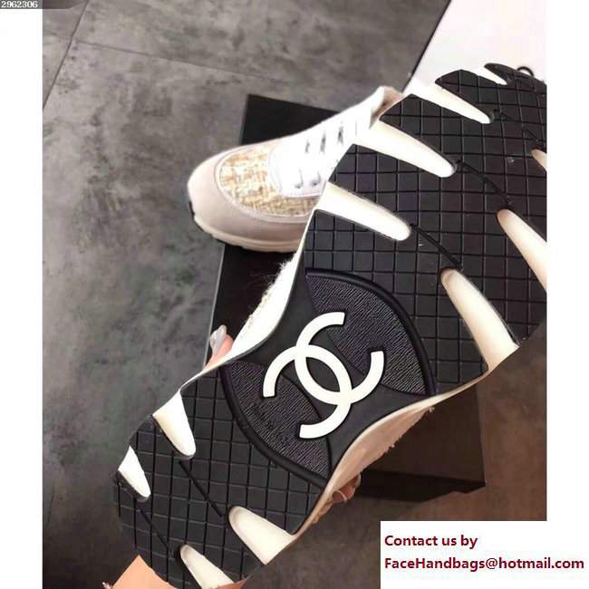 Chanel Sneakers Tweed Beige