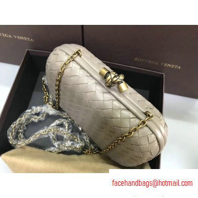 Bottega Veneta Intrecciato Bronze Chain Knot Clutch Bag Light Gray - Click Image to Close