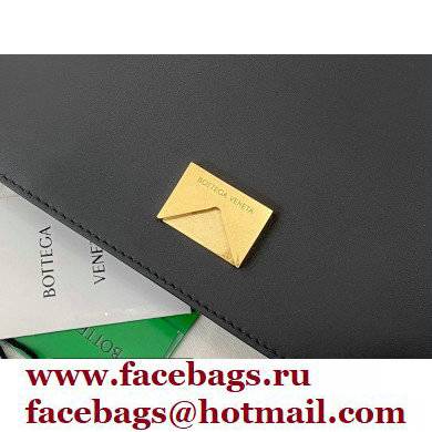 Bottega Veneta Mount Small Leather Envelope Bag Black 2021