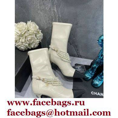 Chanel Pearls Heel 8cm Ankle Boots G37542 Lambskin White 2021