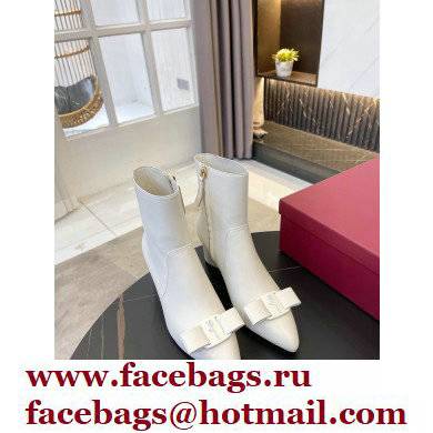 Ferragamo Heel 5.5cm Leather Viva Bootie Ankle Boots White 2021 - Click Image to Close