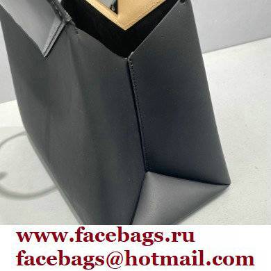 Maison Margiela Plain Leather Medium Snatched top handle Bag Black