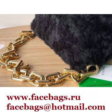 Bottega venetta shearling chain pouch black 2021 - Click Image to Close