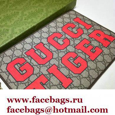 Gucci Tiger GG Pouch Cltuch Bag 688378 Brown 2022