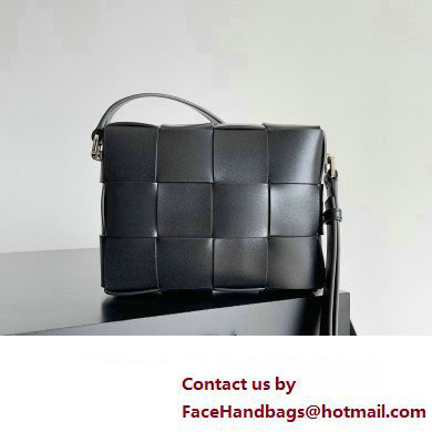 Bottega Veneta Cassette Small Intreccio leather Camera Bag Black - Click Image to Close