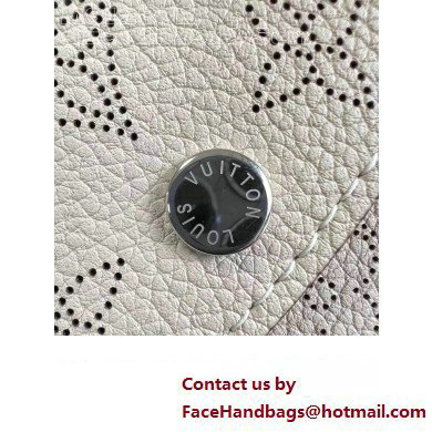 Louis Vuitton Mahina perforated calf leather Card Holder Recto Verso M81287 White 2023