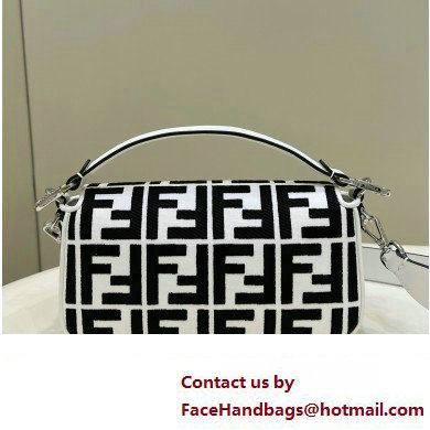 fendi white and black canvas medium Baguette bag with FF embroidery 2023