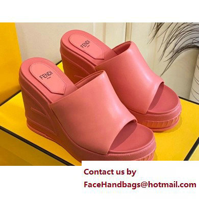 Fendi Leather platform 8.5cm Slides Pink 2023