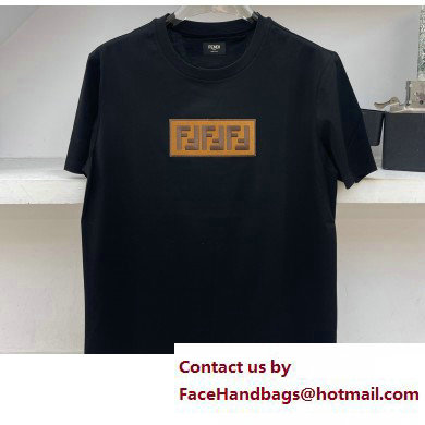 Fendi T-shirt 230208 08 2023
