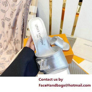Louis Vuitton Heel 5.5cm Shake Mules in Metallic lambskin Silver 2023 - Click Image to Close