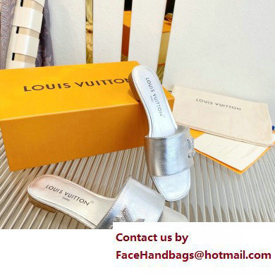 Louis Vuitton Shake Flat Mules in Metallic lambskin Silver 2023