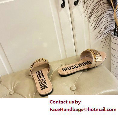 Moschino Metal Logo flat sandals Beige 2023