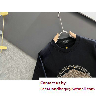 Versace Sweatshirt/Sweater 230208 01 2023