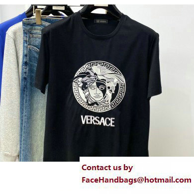Versace T-shirt 230208 06 2023